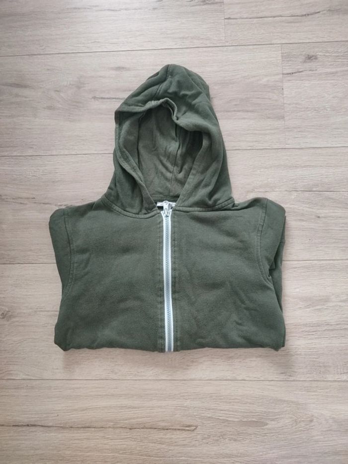 Veste zippée à capuche
