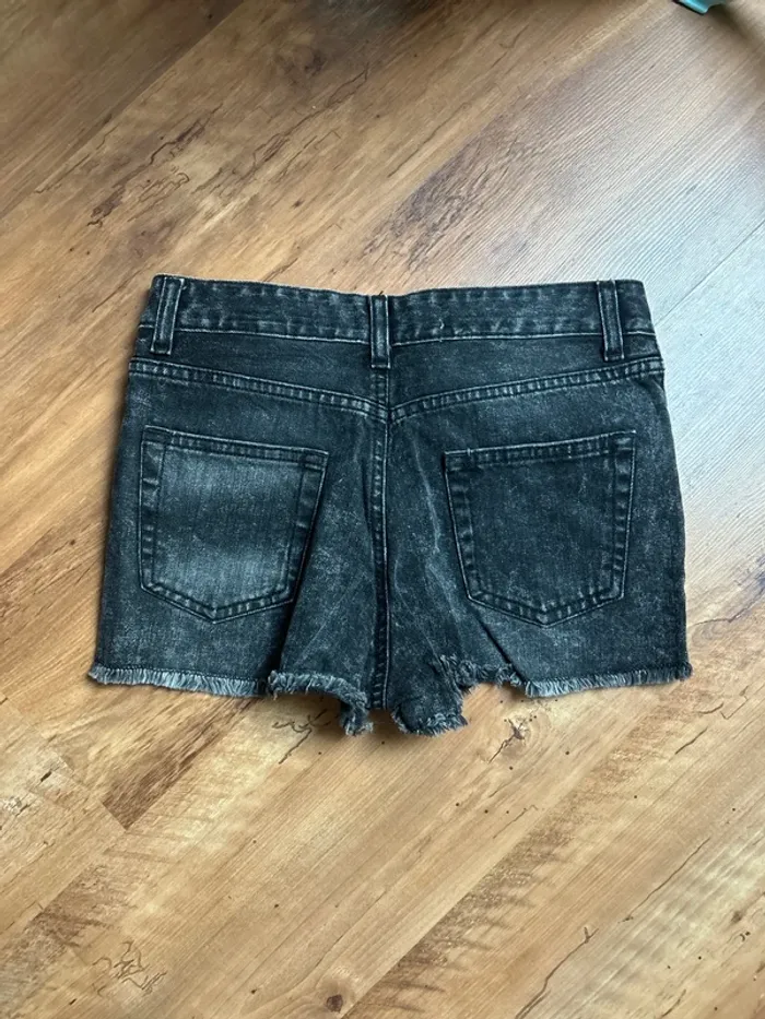 Short - photo numéro 4