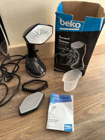 - Defroisseur Beko  - Très bon état