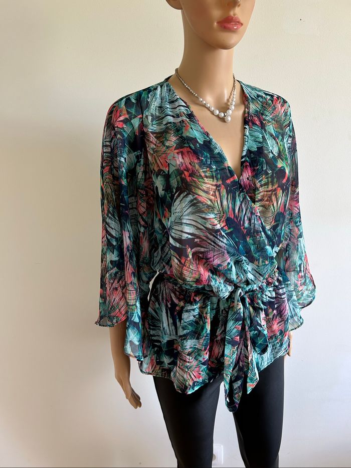 Blouse imprimée fleurie Morgan taille 40 jamais portée - photo numéro 2
