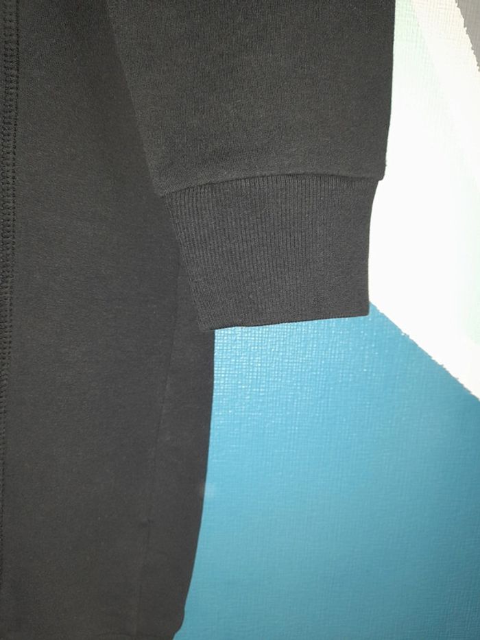 Robe pull avec poche avant - photo numéro 3