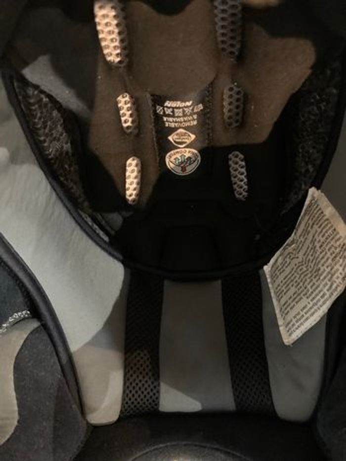 Nolan casque prix négociable - photo numéro 3