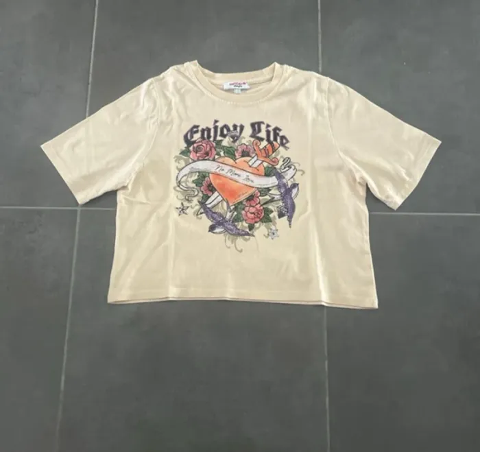 T shirt