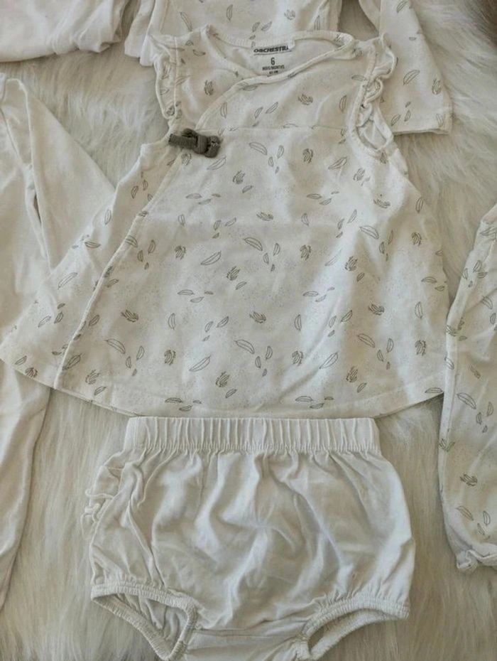 Lot đȘ¶6 mois đ§ - photo numĂ©ro 4