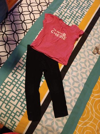 Ensemble taille 24 mois