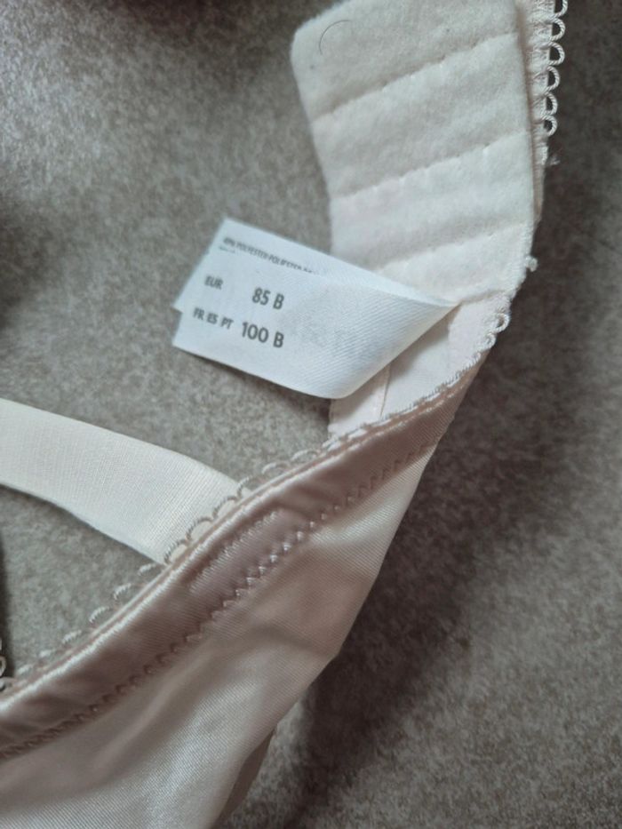 Soutien gorge rose blanc push up c&a - photo numéro 5