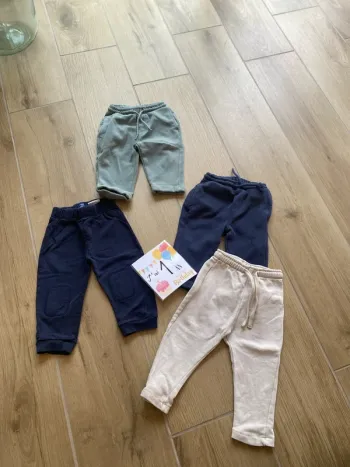 Lot 4 pantalons orchestra terre de marin Kiabi 12 mois garçon