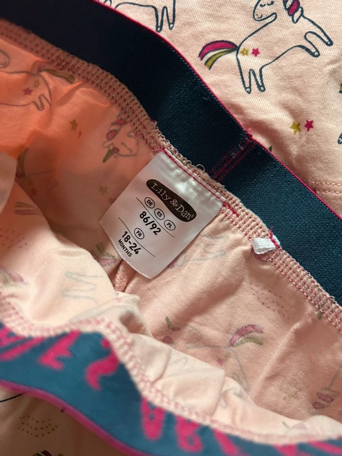 Pyjama 2 ans - photo numéro 2