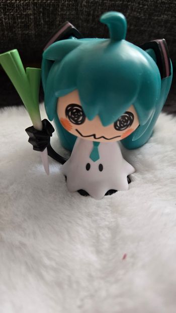 Pokemon mimiqui (cosplay hatsune miku)