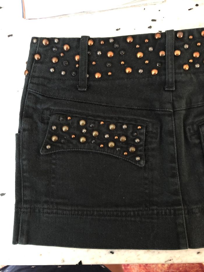 Micro jupe en jean noir clouté Pinko 38 - photo numéro 4