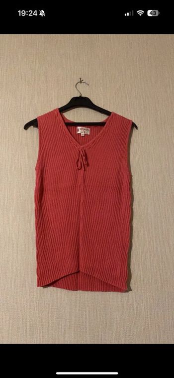 Pull sans manches rose Armand Thiery Taille 2