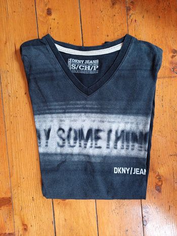 T-shirt noir homme DKNY