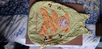 Gigoteuse couleur moutarde et orange "Verbaudet"