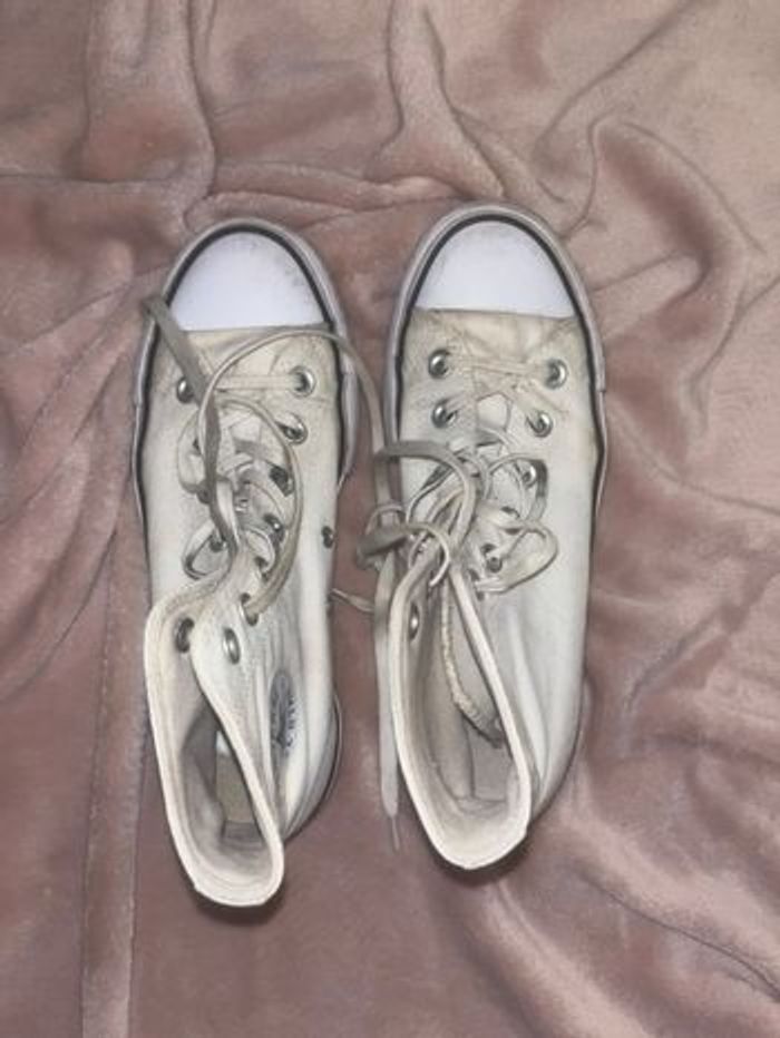 Converse - photo numéro 3