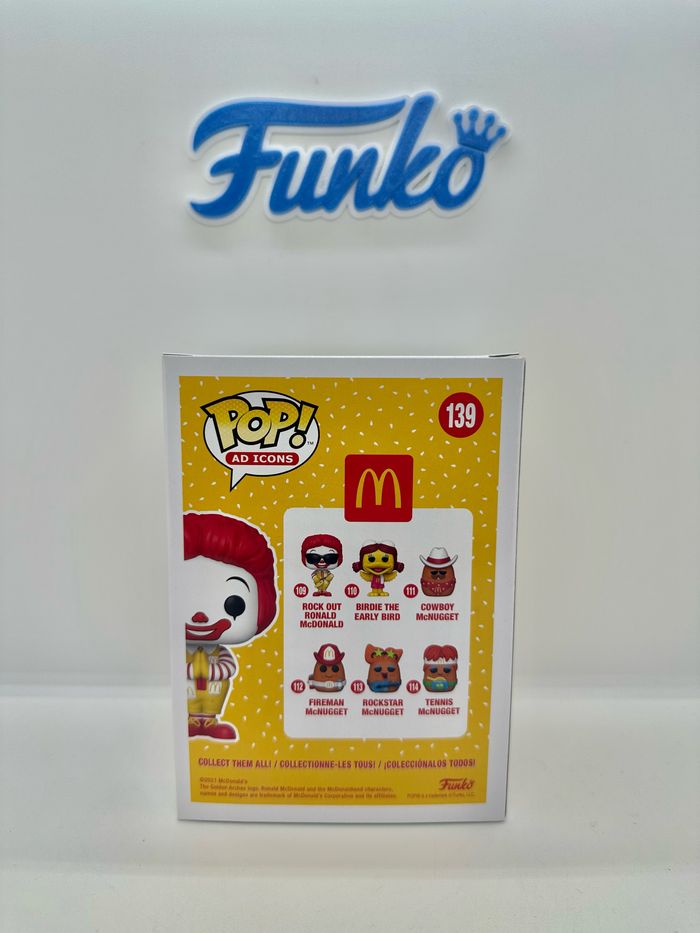 Funko Pop Ronald McDonald 139 Glow Chase Thailand Exclusive - photo numéro 4