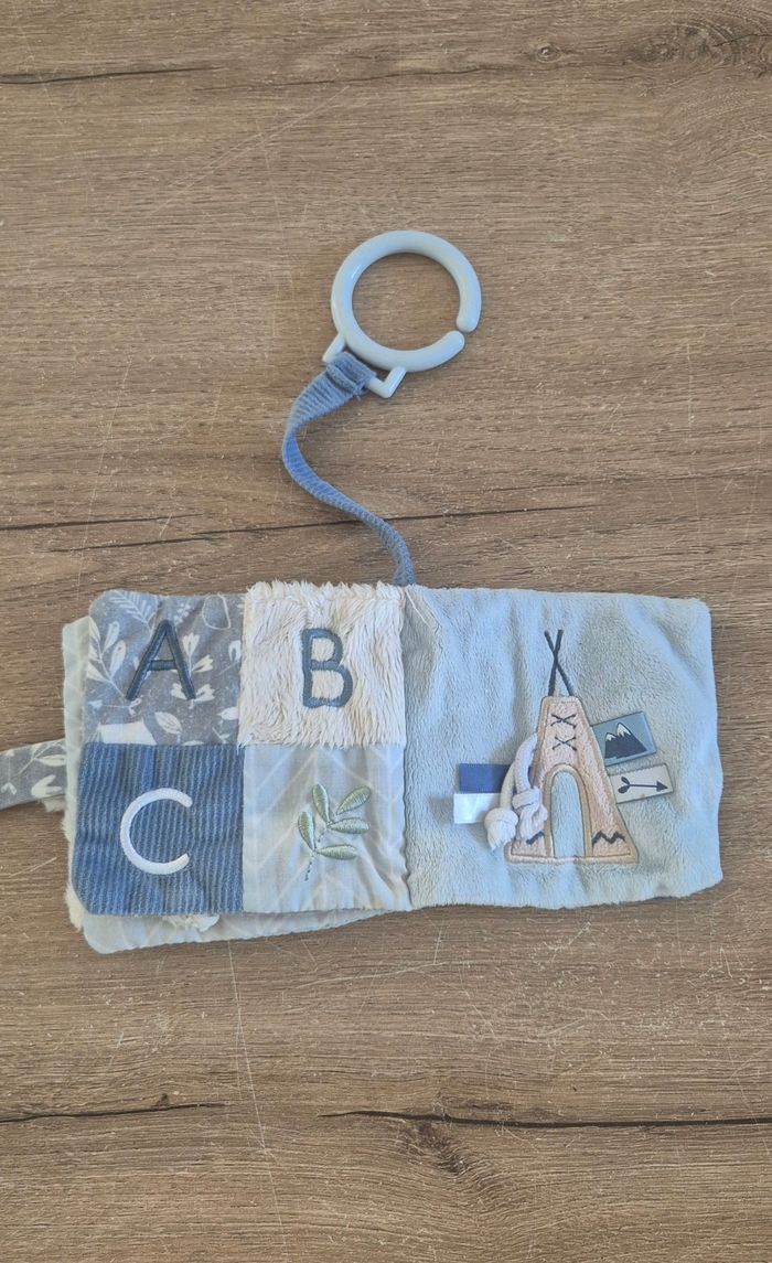 Livre d'éveil en tissus Little Dutch - photo numéro 4