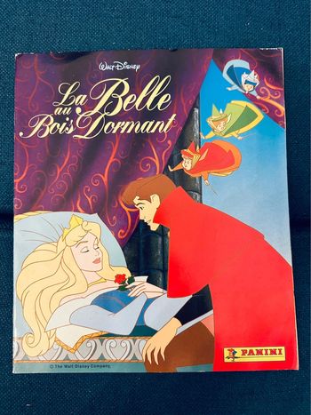 Album livre Panini complet stickers autocollants Disney La belle au bois dormant