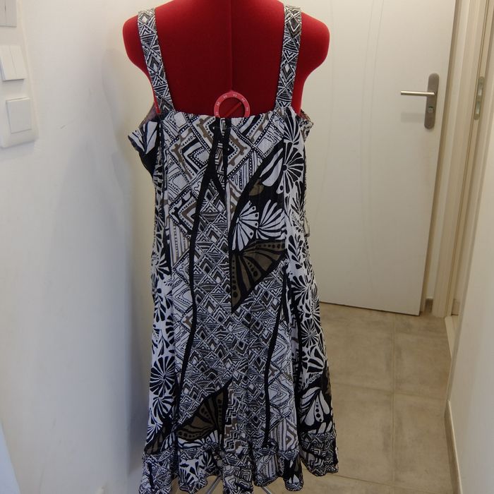 Robe longue T46 - photo numéro 2