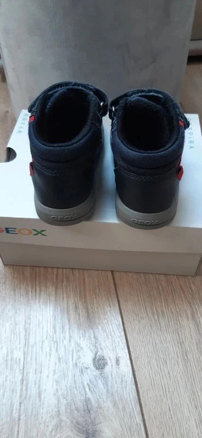 Chaussures geox grise/rouge pointure 27 - photo numéro 6