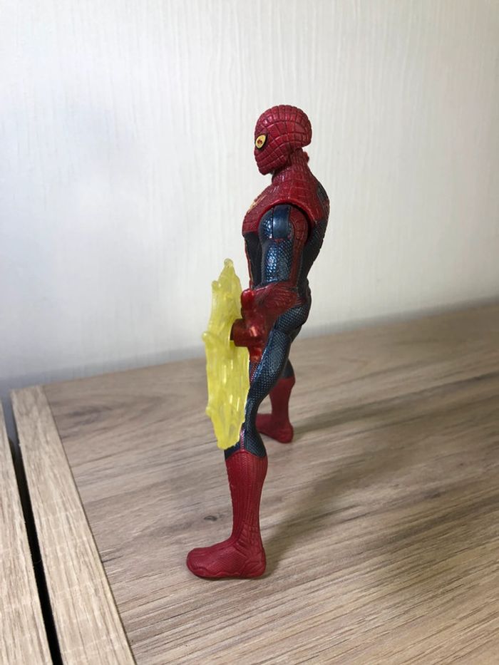 Figurine action figure Spiderman Marvel 2012 - photo numéro 2