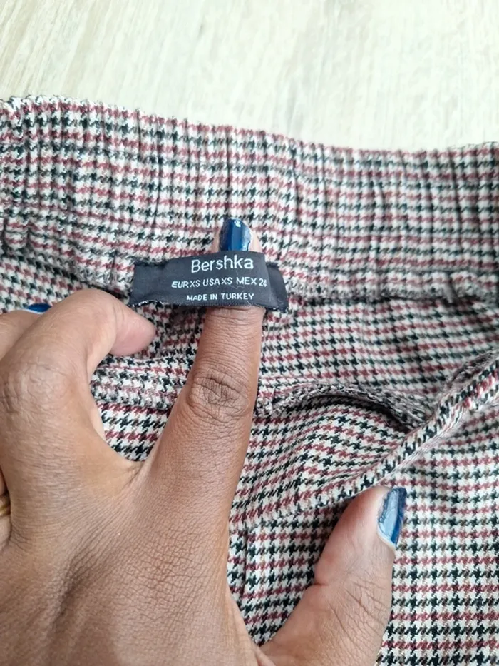 Pantalon à carreaux Bershka XS - photo numéro 2