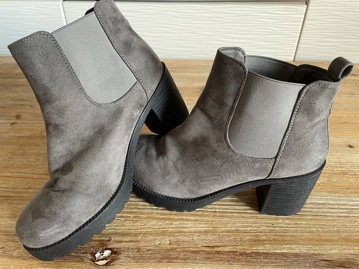 Boots / Bottines - photo numéro 2