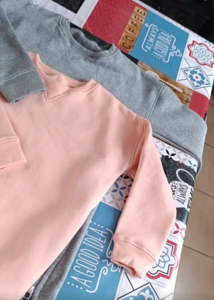 Lot de deux robe sweat 9 ans - photo numéro 6