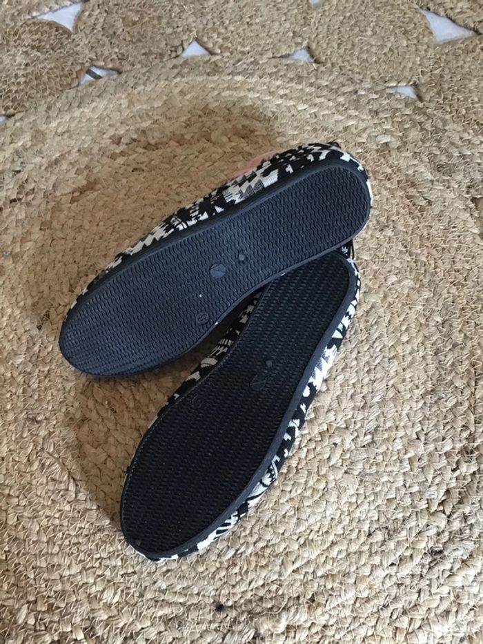 Chaussure plate détente molletonné taille 38 noir et blanche - photo numéro 4