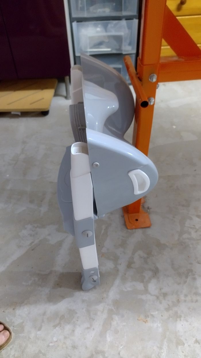 Pot et réducteur de toilettes - photo numéro 4