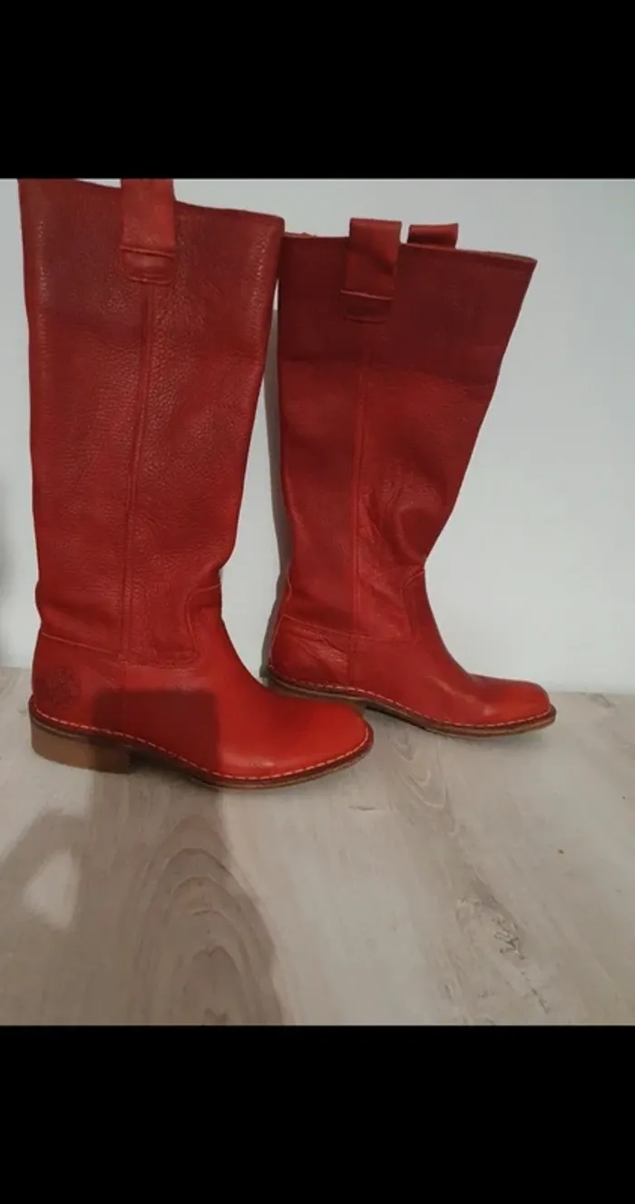 Bottes Kickers 38 - photo numéro 3