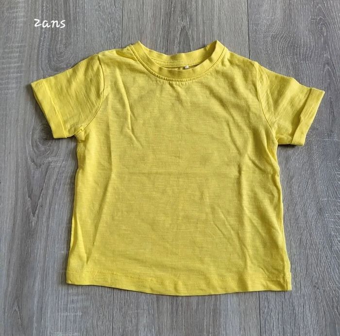 T-shirt Jaune