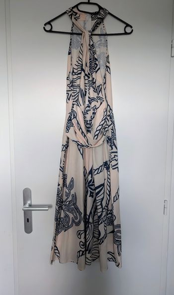 Robe longue dos nu SHEIN – imprimé bleu marine sur fond beige – taille M – neuve sans étiquette