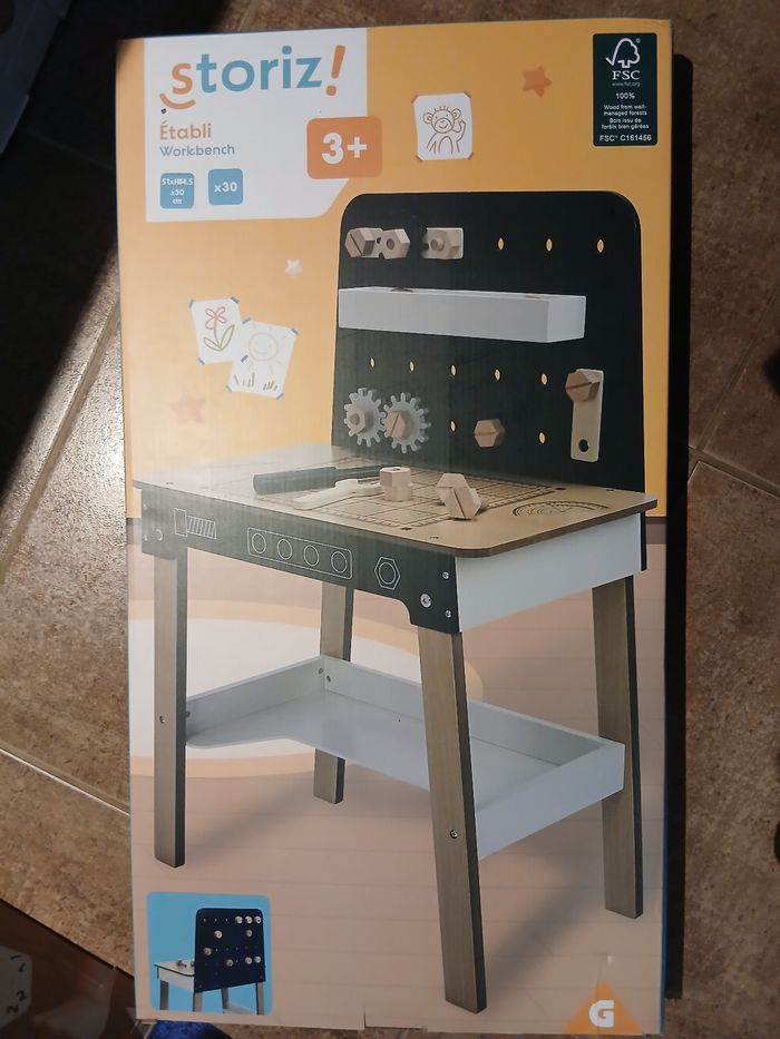 Établi en bois pour enfant