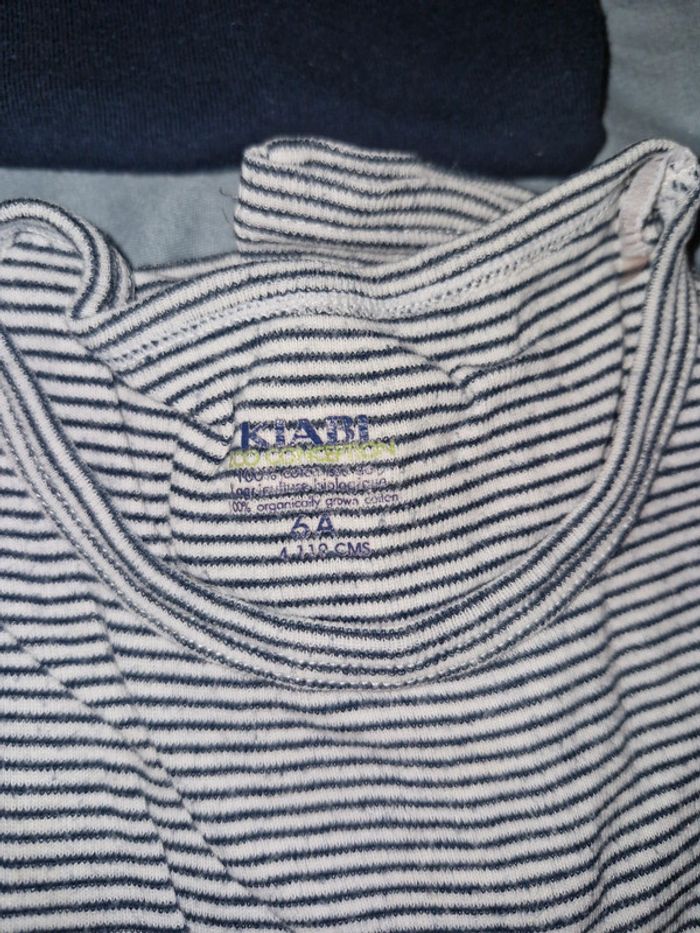 Lot de sous Tee-shirt 6ans - photo numéro 3
