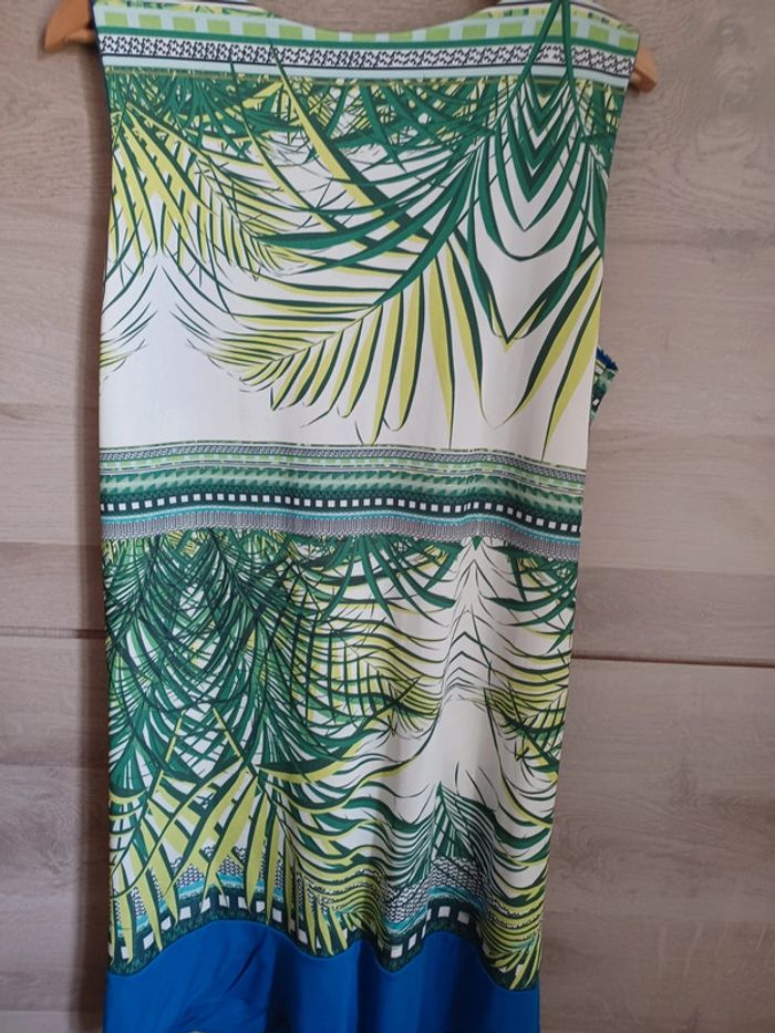 Superbe robe 👗 détente Taille unique - photo numéro 3