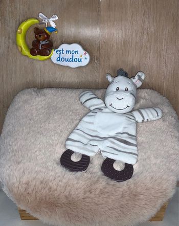 ACT02 doudou zèbre 🦓 action
