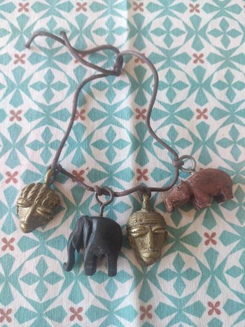 Pendentif bois et métal Burkina Faso