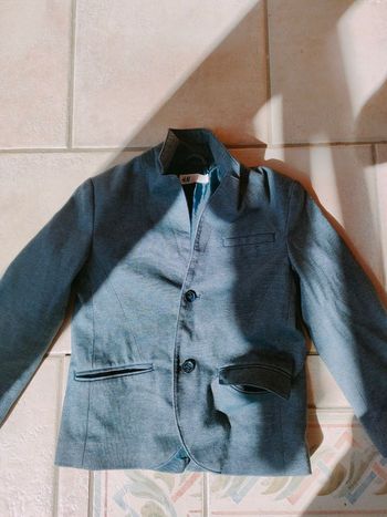 Ensemble veste de cérémonie enfant taille 6-7 ans H&M et pantalon taille 7 ans 