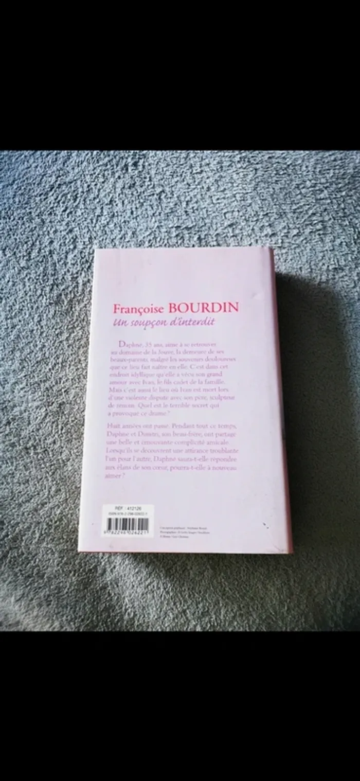 Livre Un soupçon d'interdit - photo numéro 2