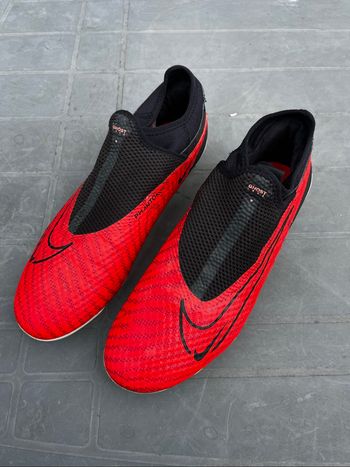 Crampon Nike Phantom T43