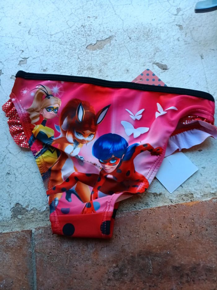 Bas de maillot miraculous t.8ans - photo numéro 2