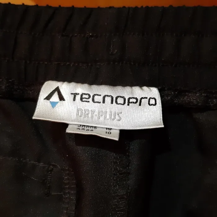 Short de sport Tecnopro dry-plus noir 10 ans - photo numéro 6
