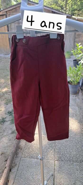 Bas de costume