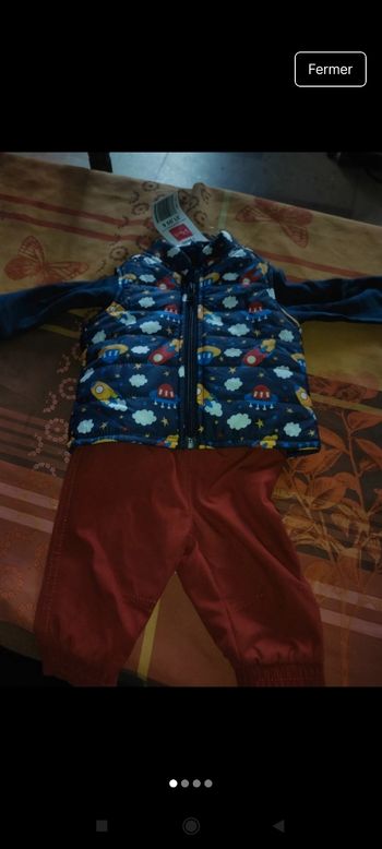 Très belle ensemble bébé neuf e77