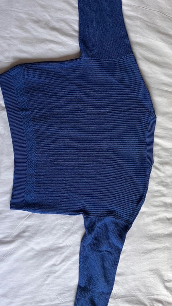 Pull court bleu - photo numéro 3