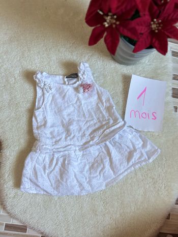 Robe ~ sergent major ~ 1 mois