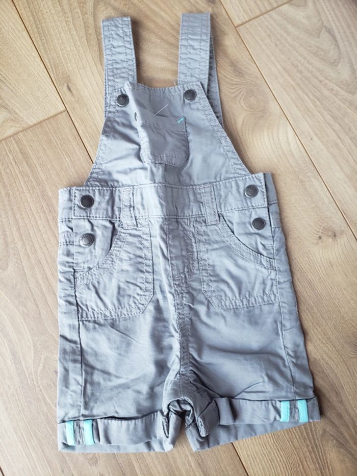 Lot salopettes courtes 06 mois - photo numéro 3