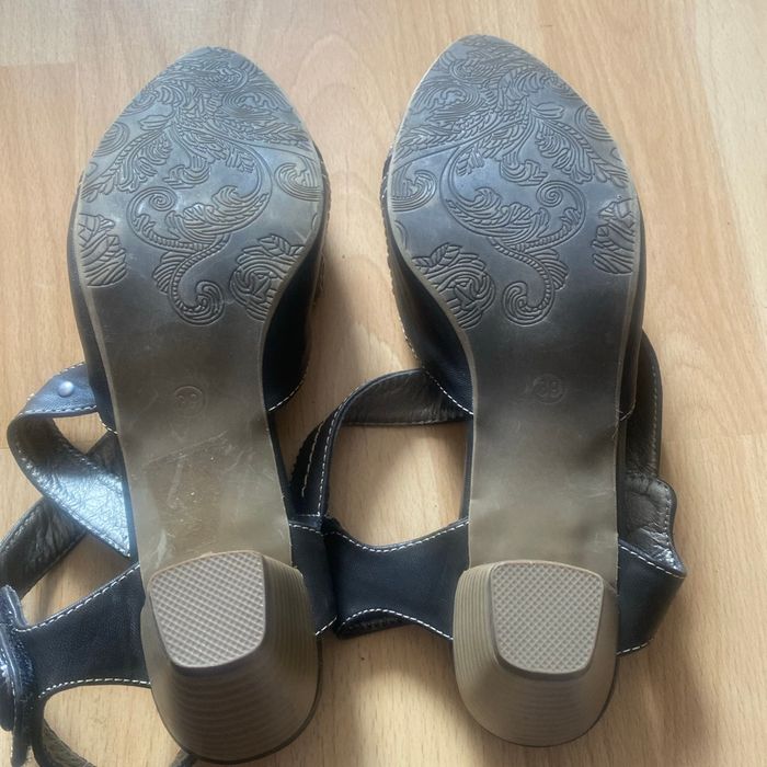 Chaussures d’été - photo numéro 4