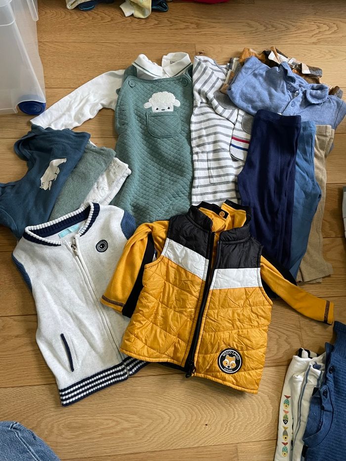 Lot vêtements 12 mois - photo numéro 7