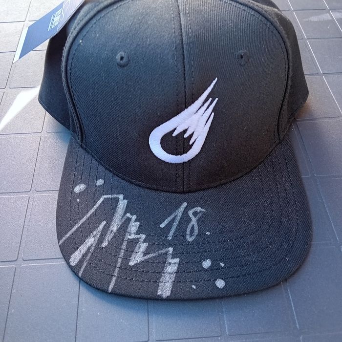 Casquette 18 - photo numéro 2